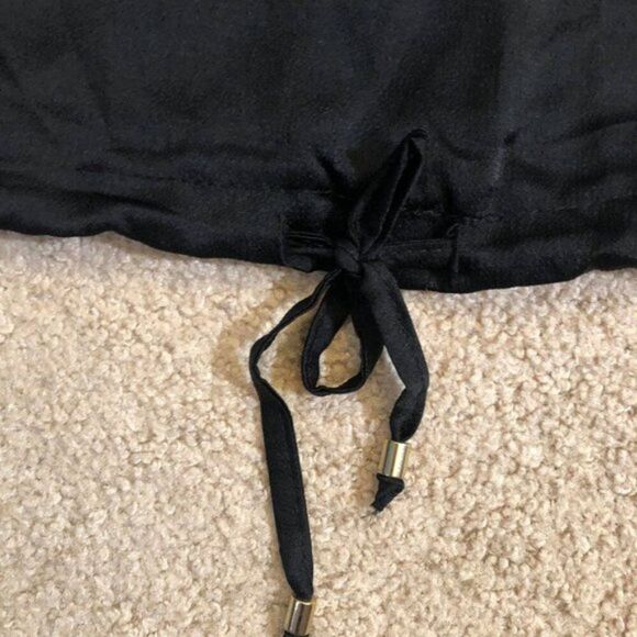 Bebe B&W Front Tie Shirt - Picture 7 of 7